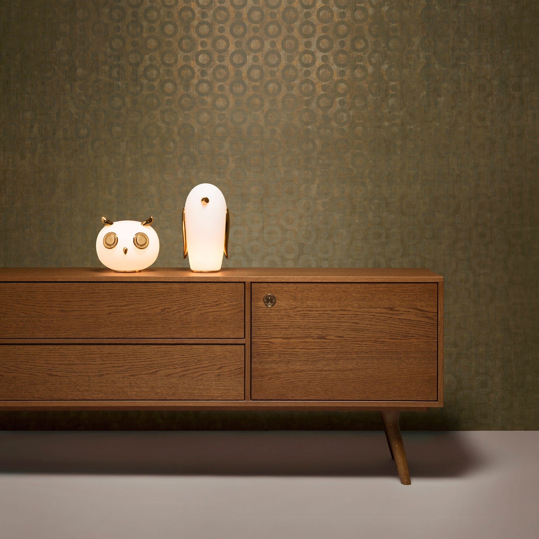 Arte x Moooi Wallcovering 'Umbrella Squid' Wallpaper Pet Lights