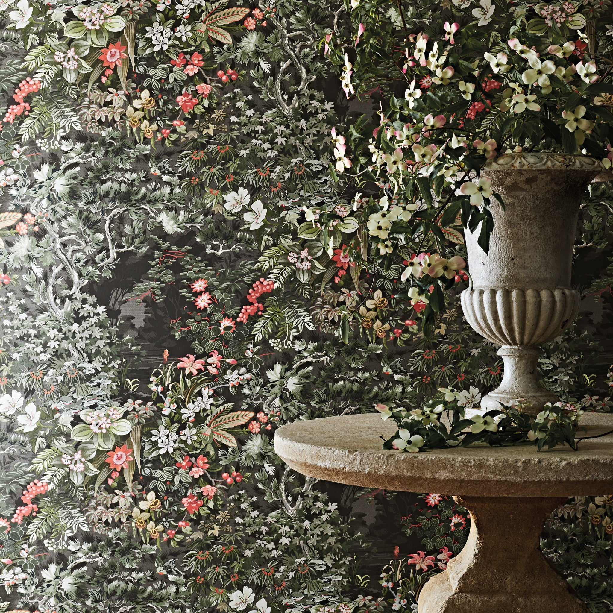 Cole & Son Woodland Wallpaper 115/4011 Roomset Detail