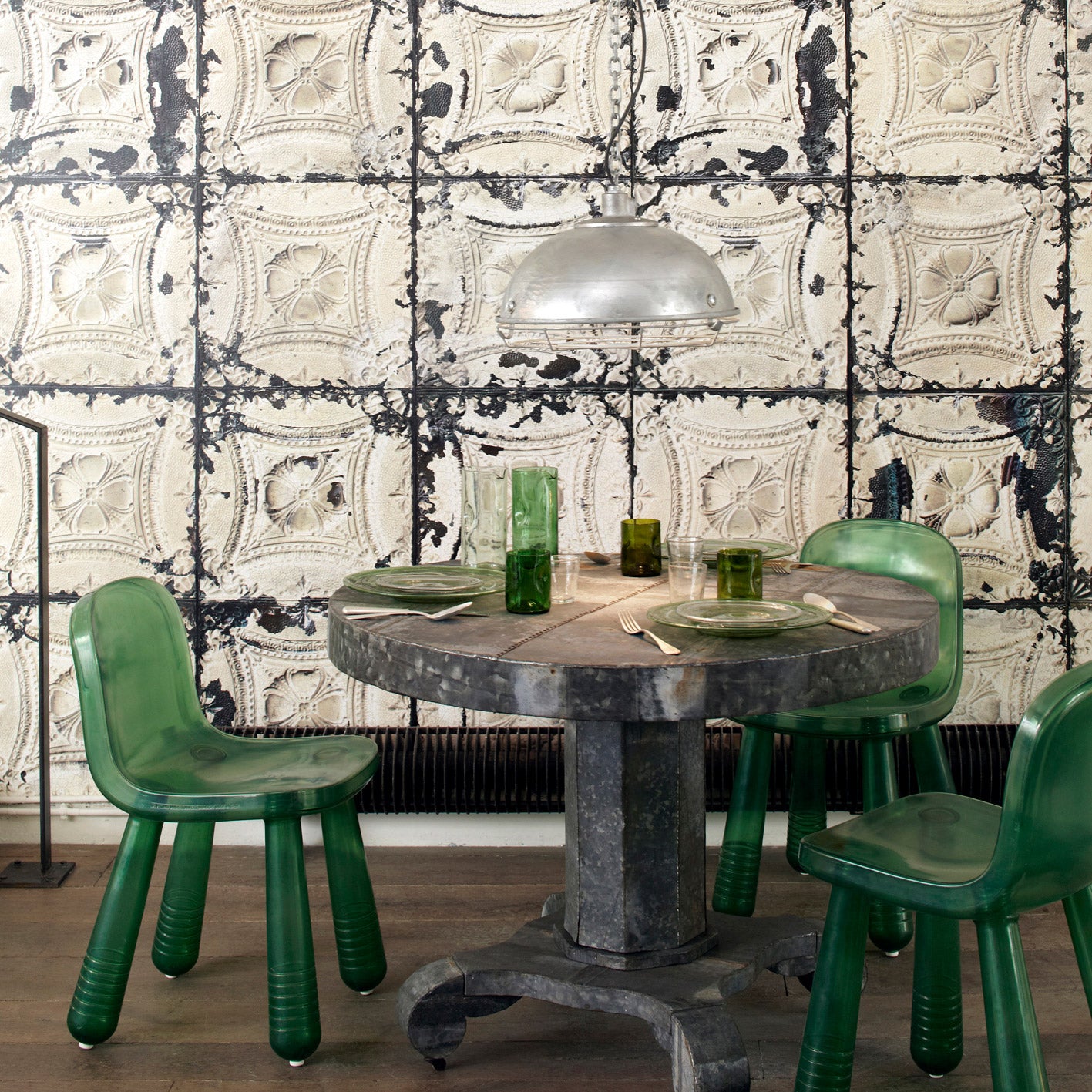 NLXL Brooklyn Tins Wallpaper by Merci TIN-01 Roomset