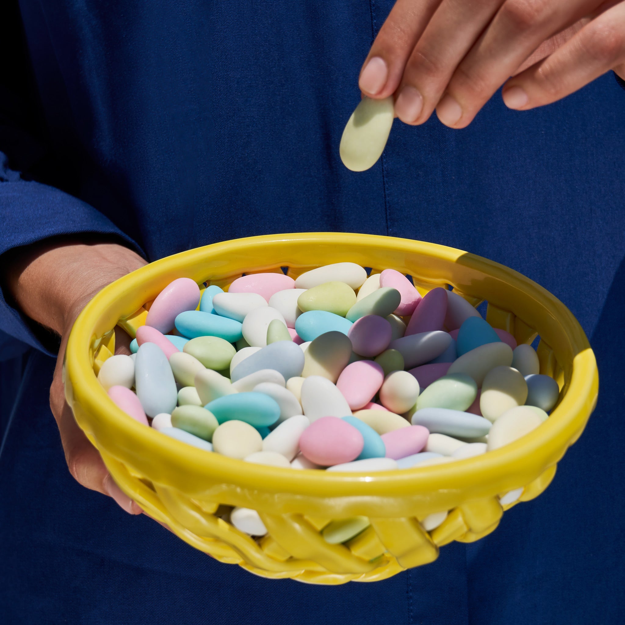 Octaevo Sicilia Ceramic Basket - Small Yellow Mood