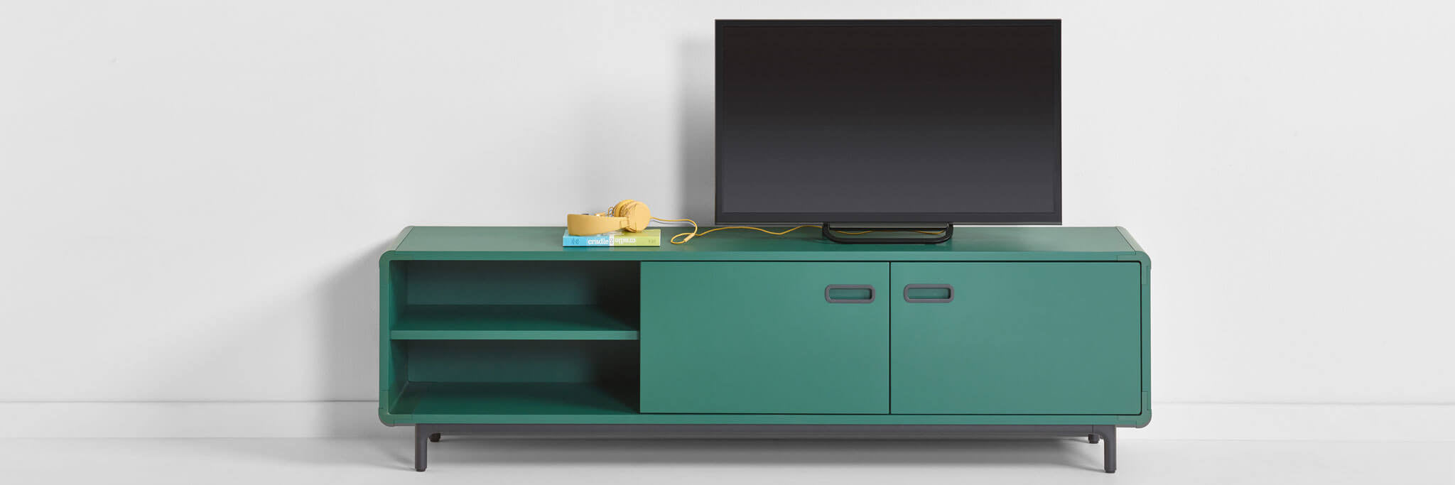 Sideboards & Chests