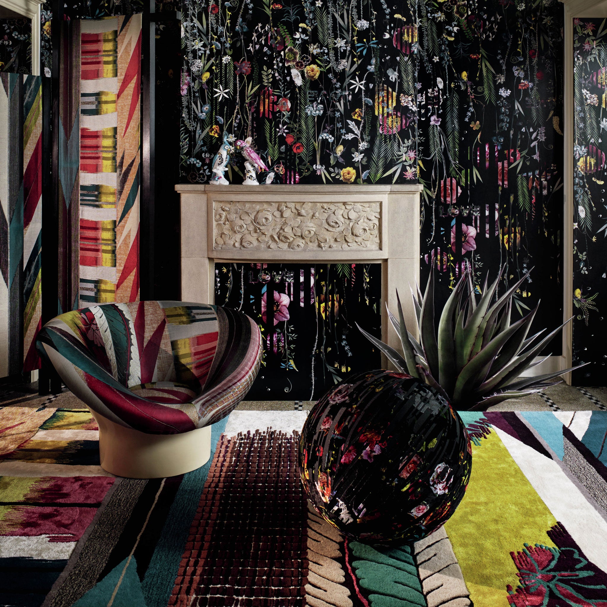 Christian Lacroix 'Geisha Prisme' Rug Roomset