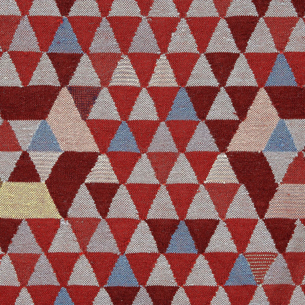 Golran 1898 Trianglehex Sweet Pink Rug by Bertjan Pot Detail