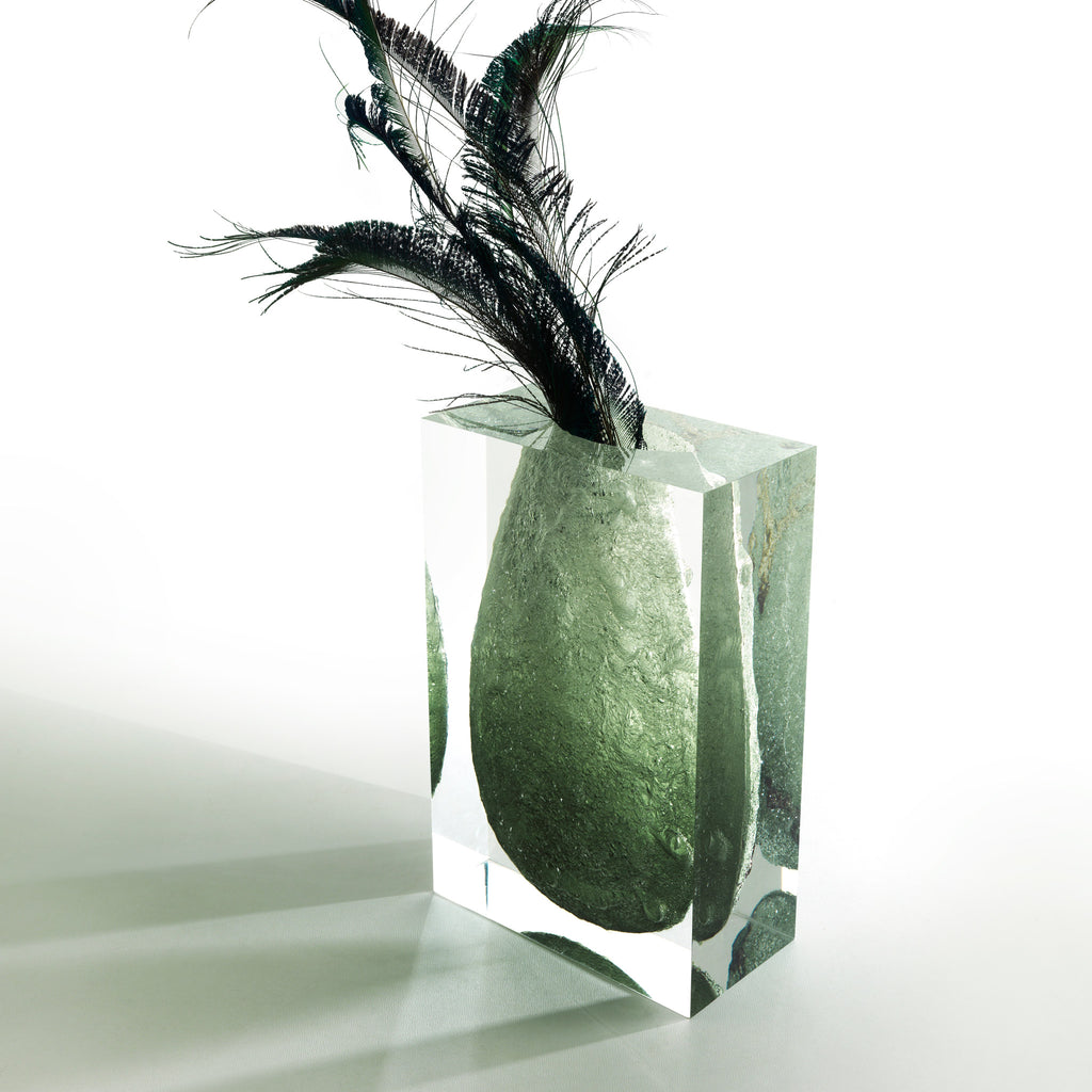 JCP 'Glacoja' Vase by Analogia Project Emerald Roomset