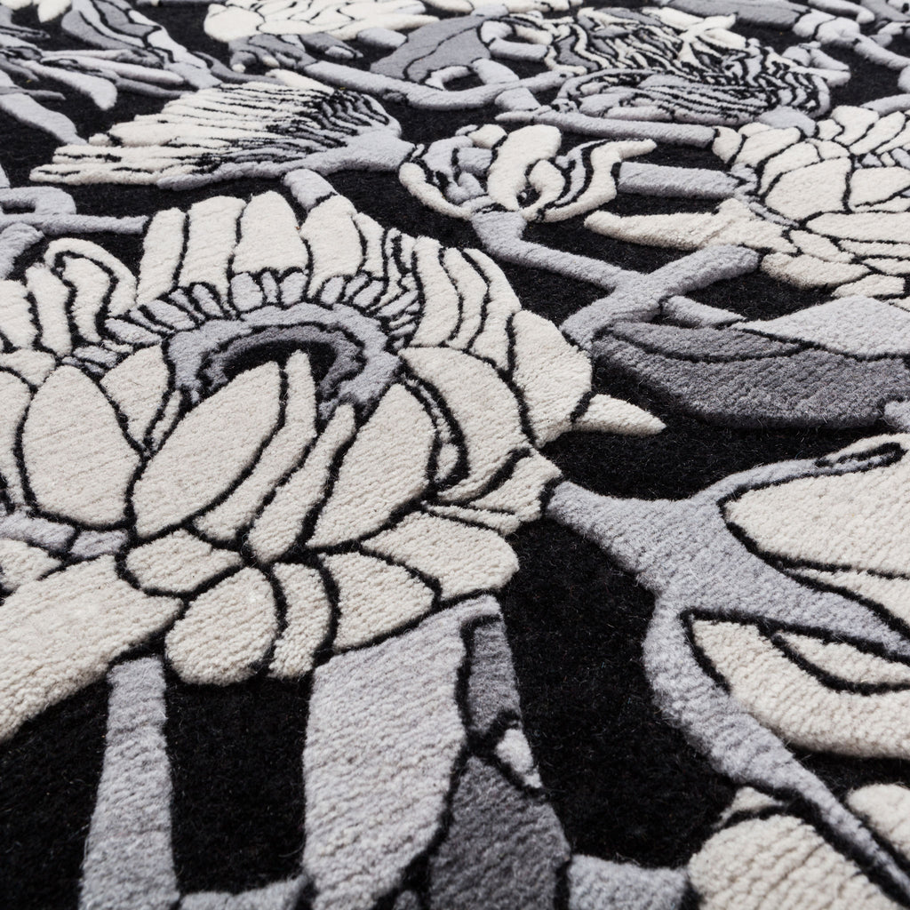 Withered Flowers Rug Detail