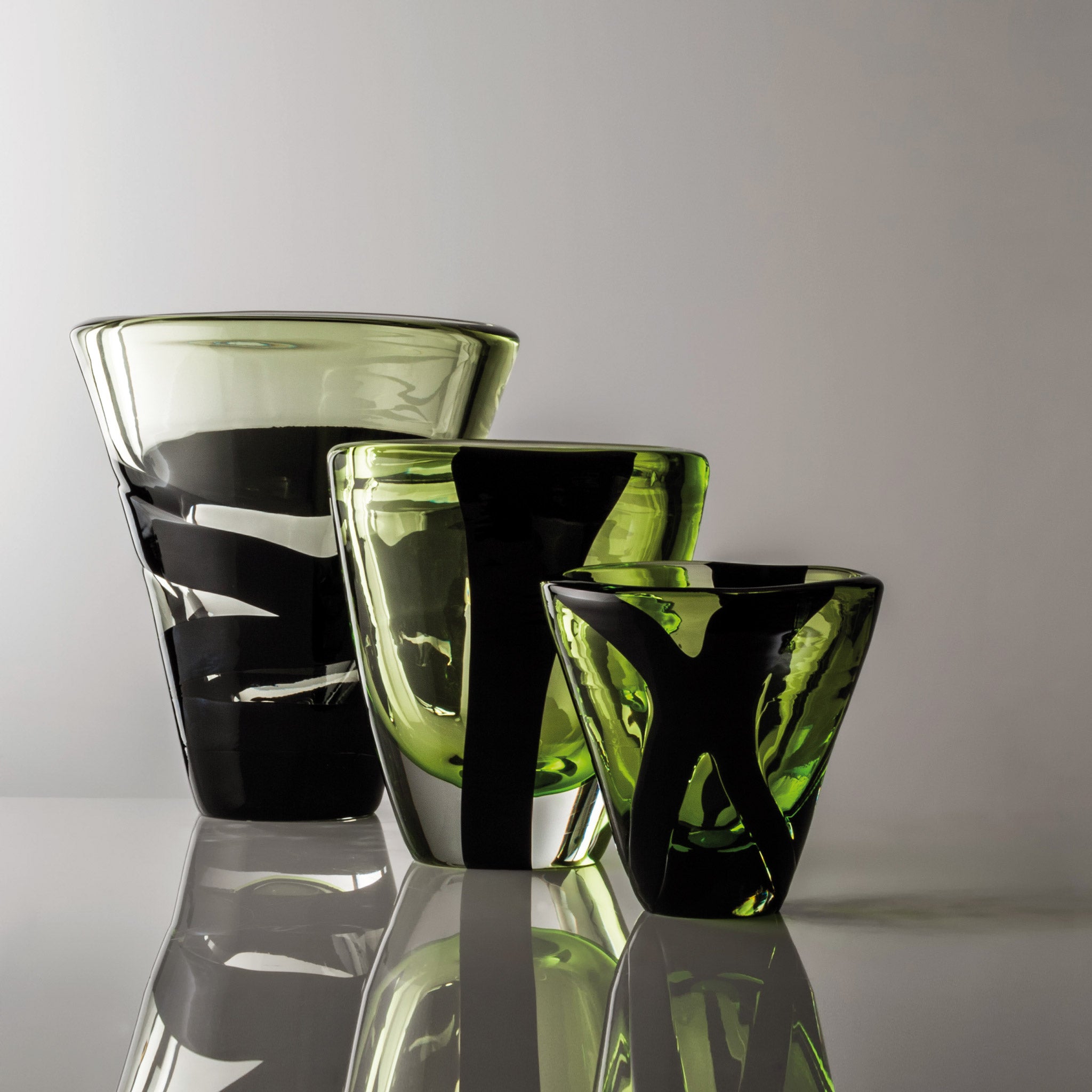 Venini 'Black Belt Ovale' Vase by Peter Marino - Medium Group