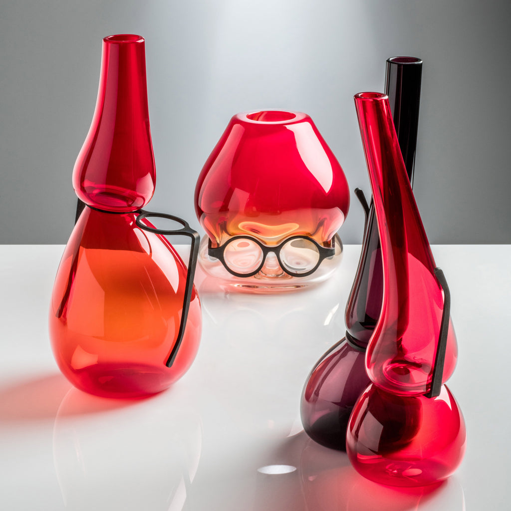 Venini Where Are My Glasses - Single Lens Vase Red Group